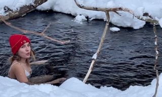 Tereza Ramba skočila do ledové tůňky: »Otužování je láska«