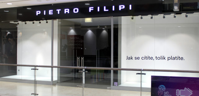 S módní společností Pietro Filipi soud zahájil insolvenční řízení
