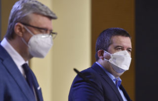Vláda žádá Sněmovnu o&nbsp;prodloužení nouzového stavu