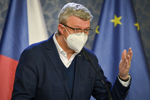 Karel Havlíček: Za příznivého situace otevřeme obchody a&nbsp;vybrané služby 3.&nbsp;května