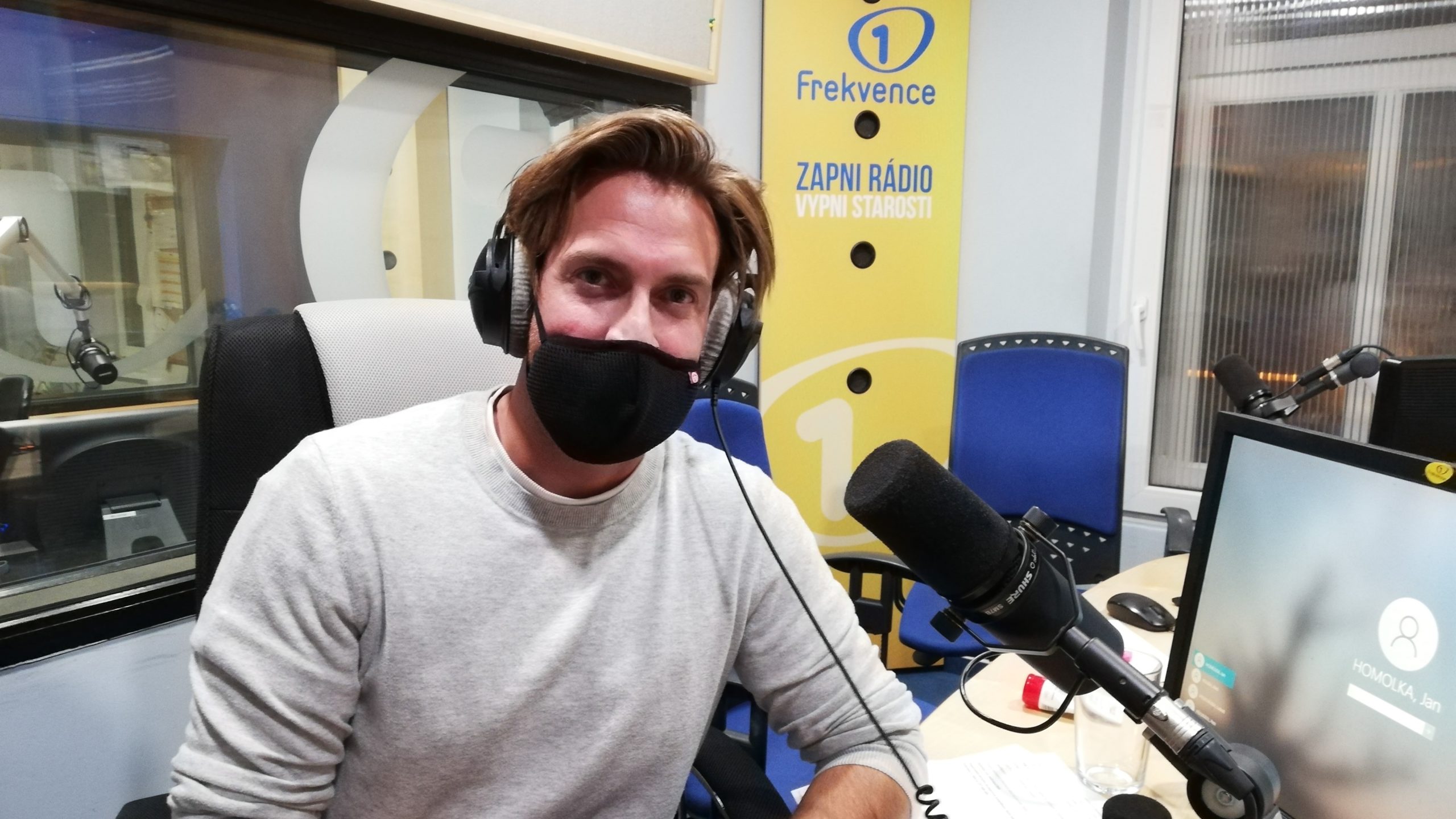 Kadeřník Arsov: Barvy na vlasy v drogériích nekupujte, mohou vám zničit vlasy