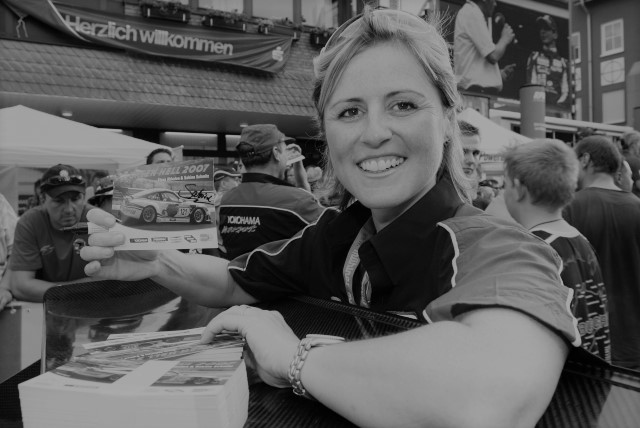 Zemřela závodnice a&nbsp;moderátorka pořadu Top Gear Sabine Schmitzová