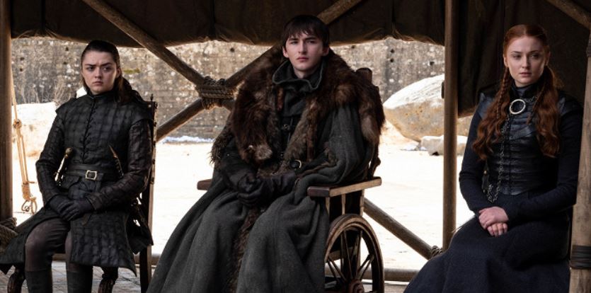 Marks & Spencer slaví nečekaný úspěch: Nový svetr nadchl fanoušky Hry o&nbsp;trůny