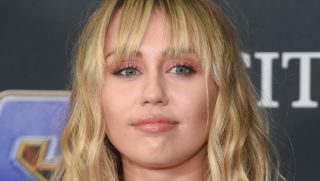Miley Cyrus promluvila o&nbsp;dospívání u&nbsp;Disneyho: Kvůli Hanně Montaně jsem měla krizi identity