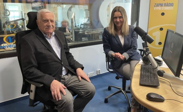 Václav Klaus: Vrbětice jsou z nebe spadlá předvolební kauza