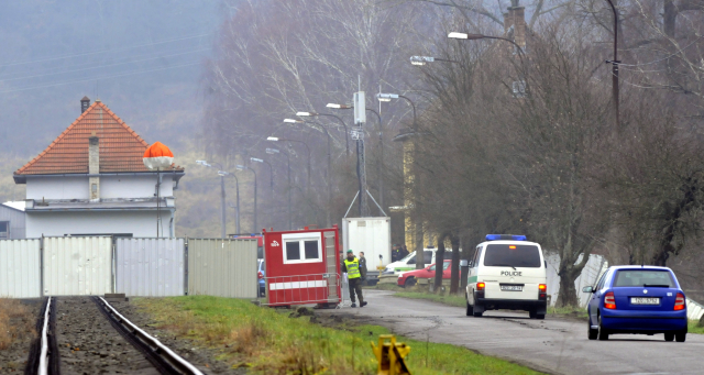 Senát označil útok ve Vrběticích za akt státního terorismu