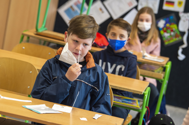 Podle psychologa může být pozitivní výsledek testu ve školách pro&nbsp;děti traumatizující