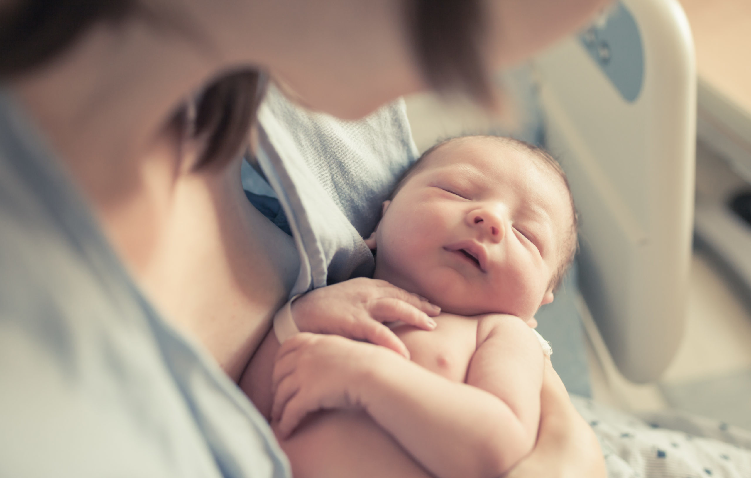 Neuvěřitelné štěstí: Přežila tragickou autonehodu a&nbsp;později v&nbsp;autě porodila