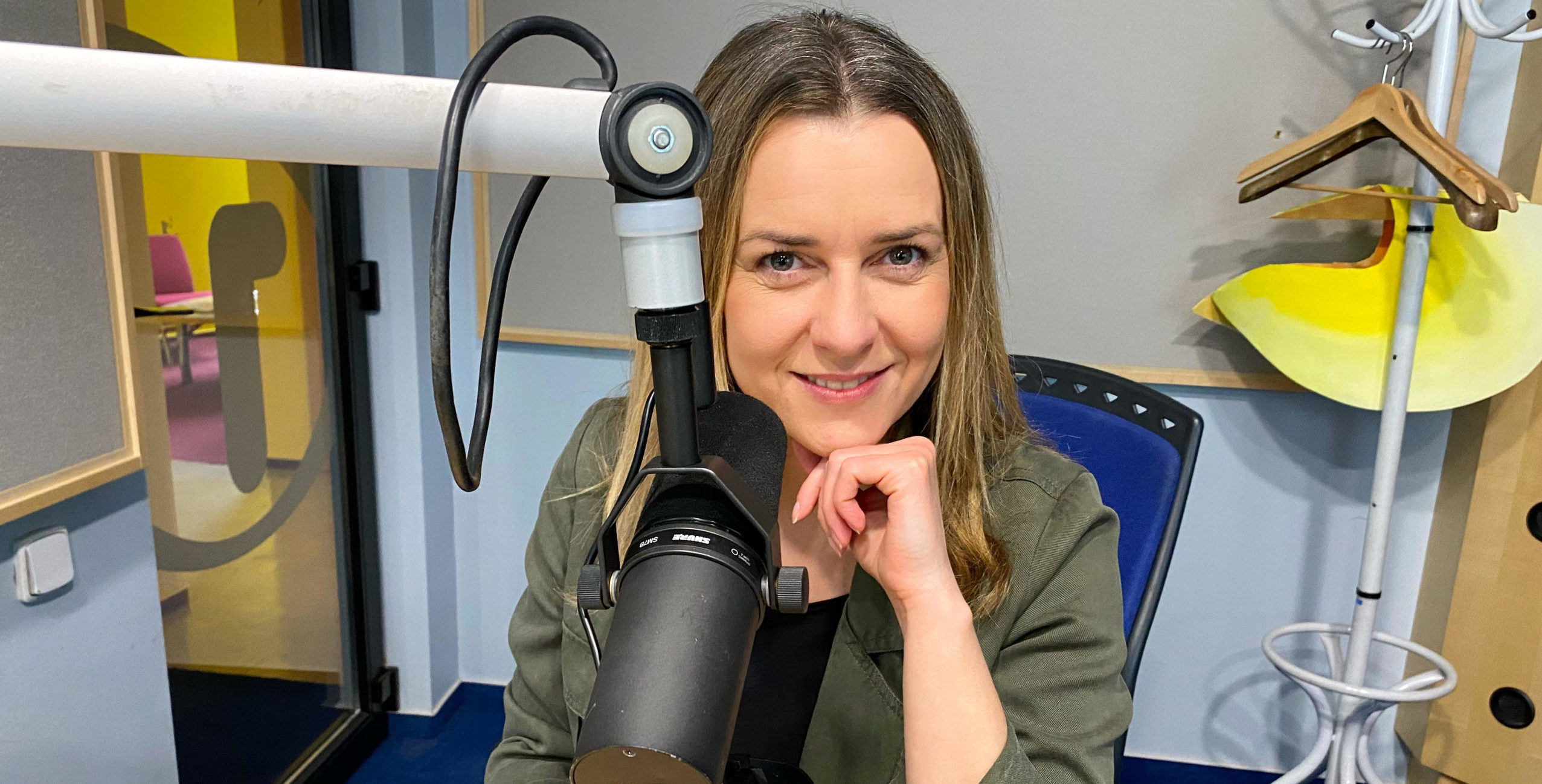 Volební Press kluby Frekvence 1 moderují Šulcová, Navarová a&nbsp;Strakatý