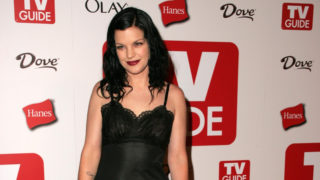 Oblíbená herečka se po&nbsp;letech zbavila gothické image. Fanoušci nestačí zírat