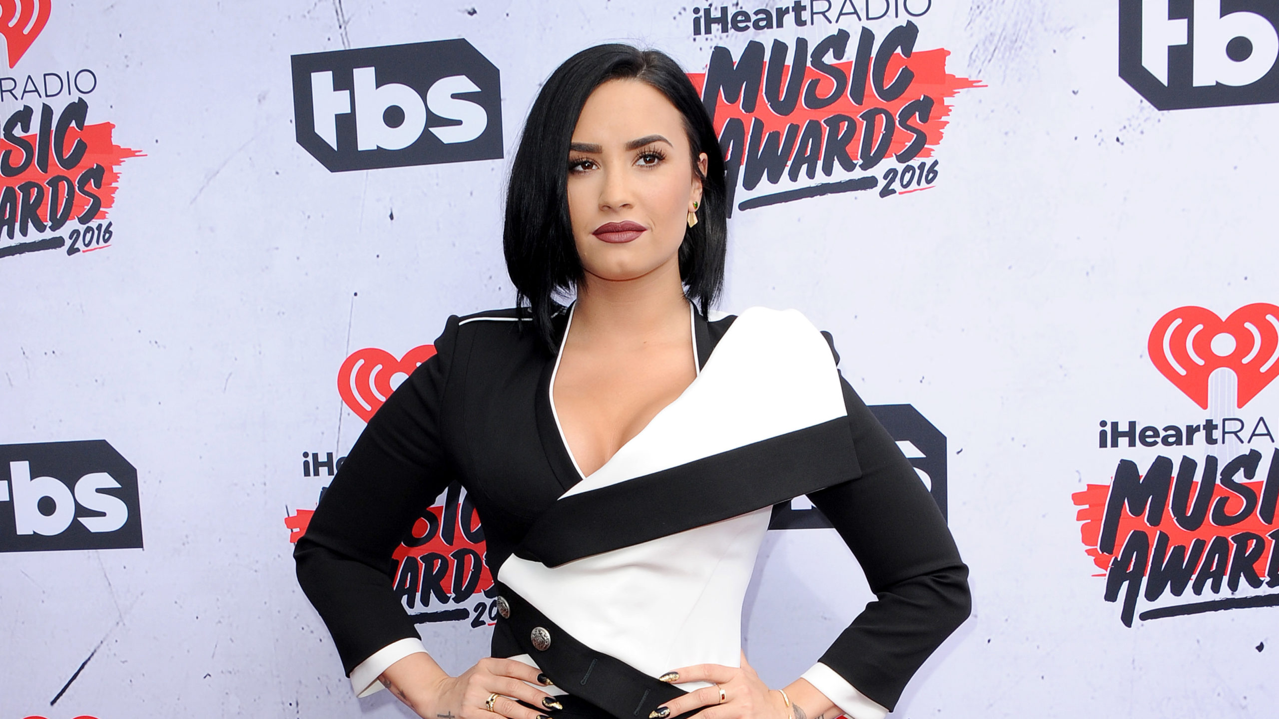 Demi Lovato je »oni«. Po&nbsp;přiznání nebinární identity se dočkala chvály i&nbsp;kritiky