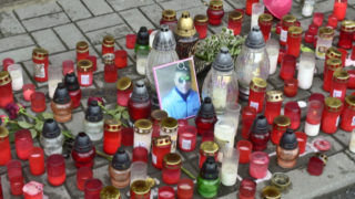 Chvaty použité proti Romovi odpovídaly intenzitě jeho útoku, uvedla policie