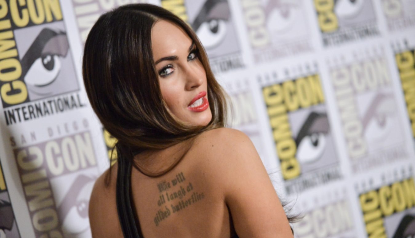 Synovi Megan Fox se smějí, že nosí dívčí šaty. Herečka ho brání a učí ho mít sebevědomí