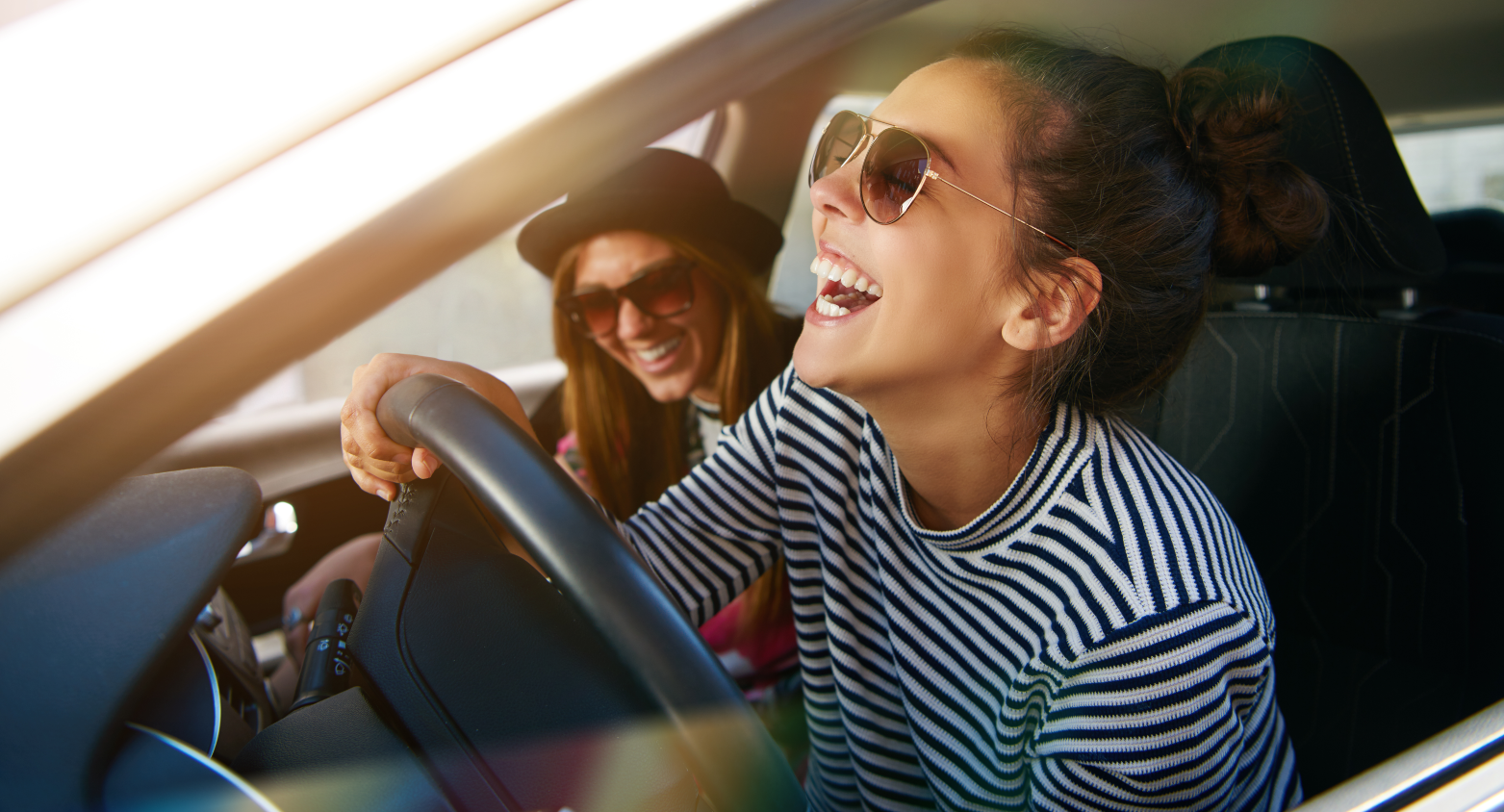 Žena se rozhodla pomstít expříteli netradičním způsobem. Následně skončila v&nbsp;poutech