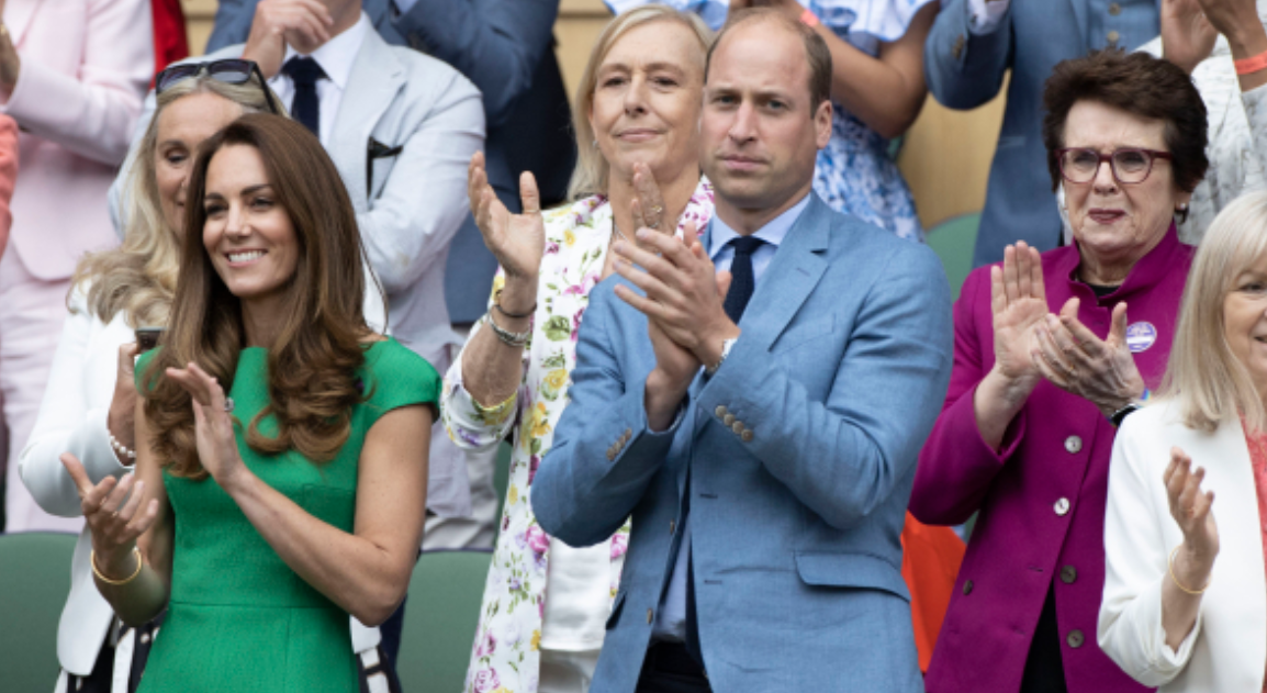 Válka vévodů pokračuje. Na&nbsp;sociálních sítích jsou oblíbenější Kate a&nbsp;William, než Meghan a&nbsp;Harry