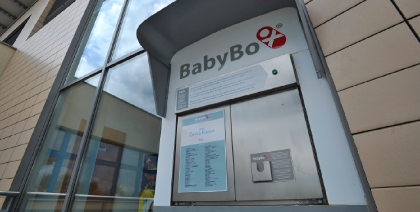 Do kolínského babyboxu odložil někdo dalšího chlapečka. Dostal jméno Cyril