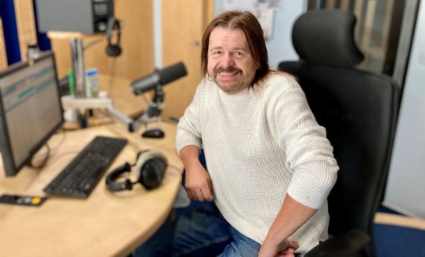 Bohouš Josef: Začínal jsem jako bubeník. Pak jsem zjistil, že jsou lepší bubeníci, a tak jsem přešel k mikrofonu