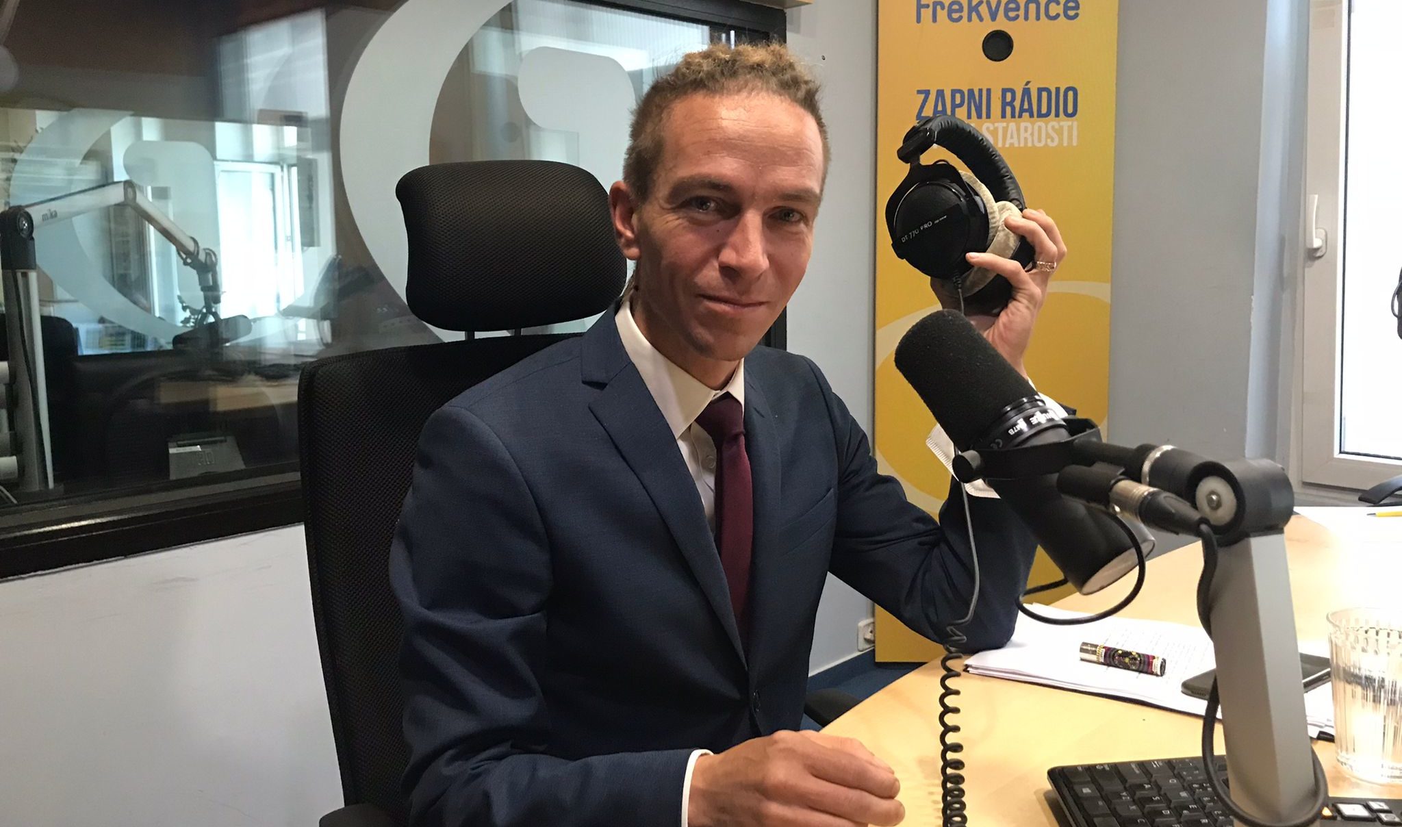 Piráti veřejně nepodpoří žádného kandidáta na&nbsp;Hrad, říká Bartoš