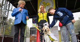 Helppes letos předá postiženým devět speciálně vycvičených psů