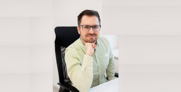Důležité je se na&nbsp;sluníčku nespálit, řekl v&nbsp;Press klubu dermatolog Petr Velčevský