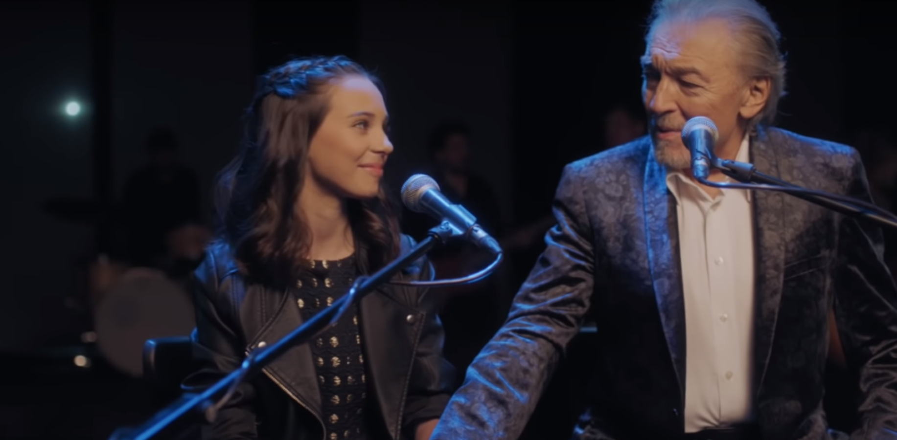 Charlotte Ella Gottová se přes Vánoce stala hvězdou instagramu! Fanouškům poslala pozdrav z&nbsp;Paříže