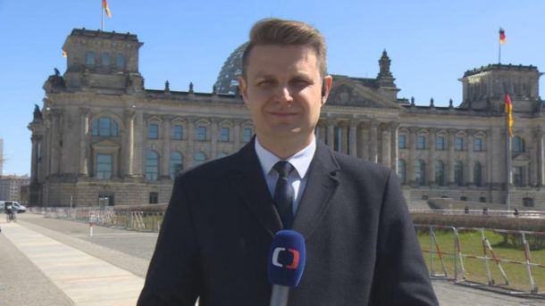 Podpora zbrojních dodávek pro&nbsp;Ukrajinu v&nbsp;Německu slábne! Politici budou muset reagovat, řekl v&nbsp;Press klubu Martin Jonáš