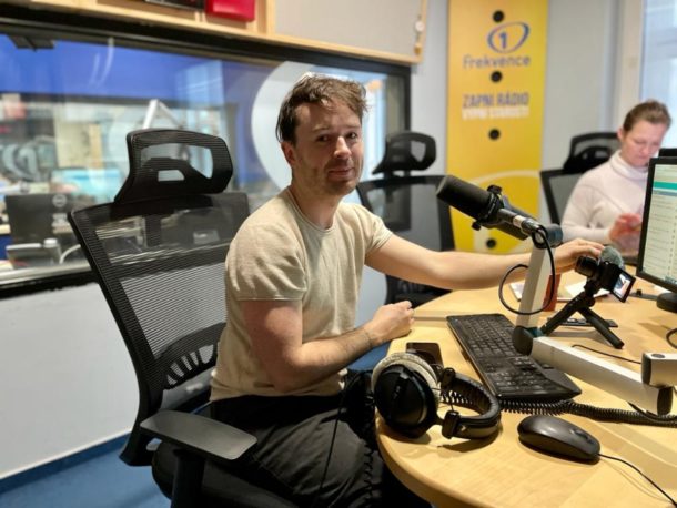Tomáš Vejmola: Teď je to s&nbsp;cestováním mnohem horší, než bývalo. Ale nemůžu sedět doma a&nbsp;čekat, že bude líp