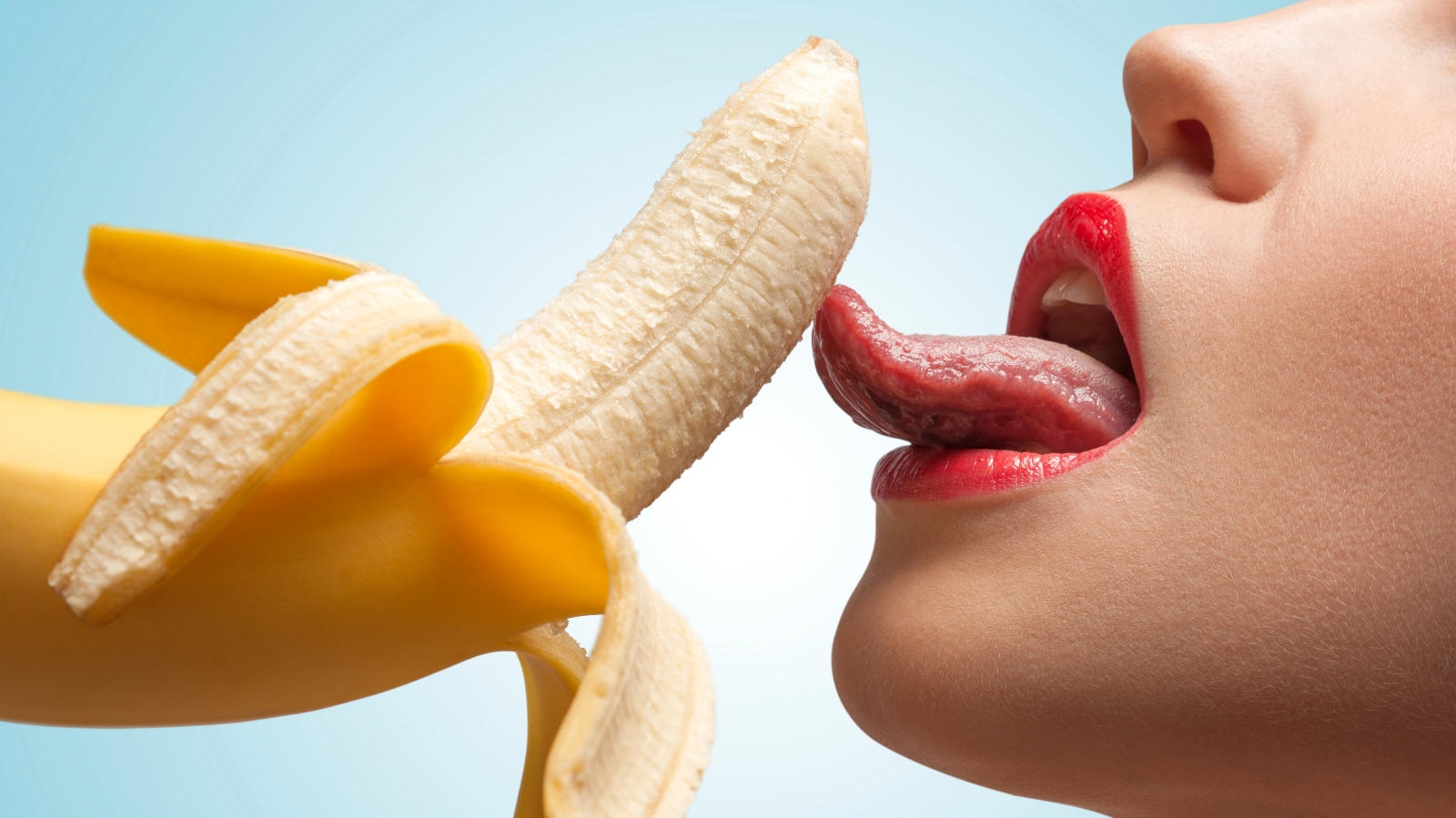 Můžou být potraviny sexy? Tyhle rozhodně ano! Co jíst, abyste měli chuť na&nbsp;sex?
