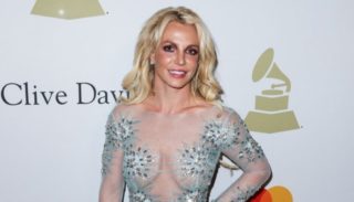 Britney Spears byla zatčena za řízení pod vlivem. Její policejní fotku ale veřejnost neuvidí
