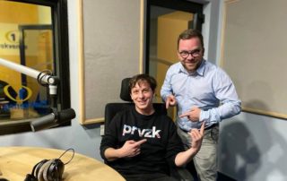 Pro mladé lidi to musela být v&nbsp;90.&nbsp;letech ohromná euforie! Chtěl bych to zažít, řekl v&nbsp;Press klubu Kryštof Bartoš