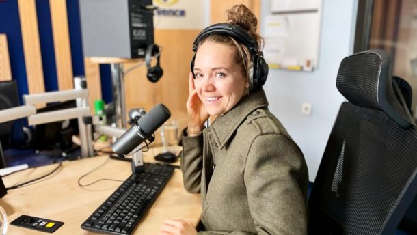 Lucie Vondráčková: Mojí největší láskou je divadlo a&nbsp;herectví. Hudba se mi tak nějak děje