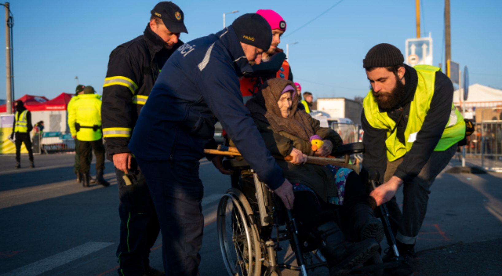 Humanitární koridory na Ukrajině se znovu otevřou