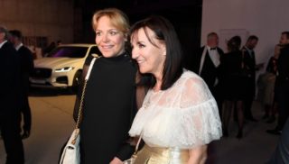 Přišla a&nbsp;hned dostala šek na&nbsp;250 tisíc korun. Na&nbsp;co Dagmar Havlová peníze použije?