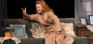 Simona Stašová oslaví 67.&nbsp;narozeniny v&nbsp;posteli. Kvůli nemoci zrušila i&nbsp;divadelní představení