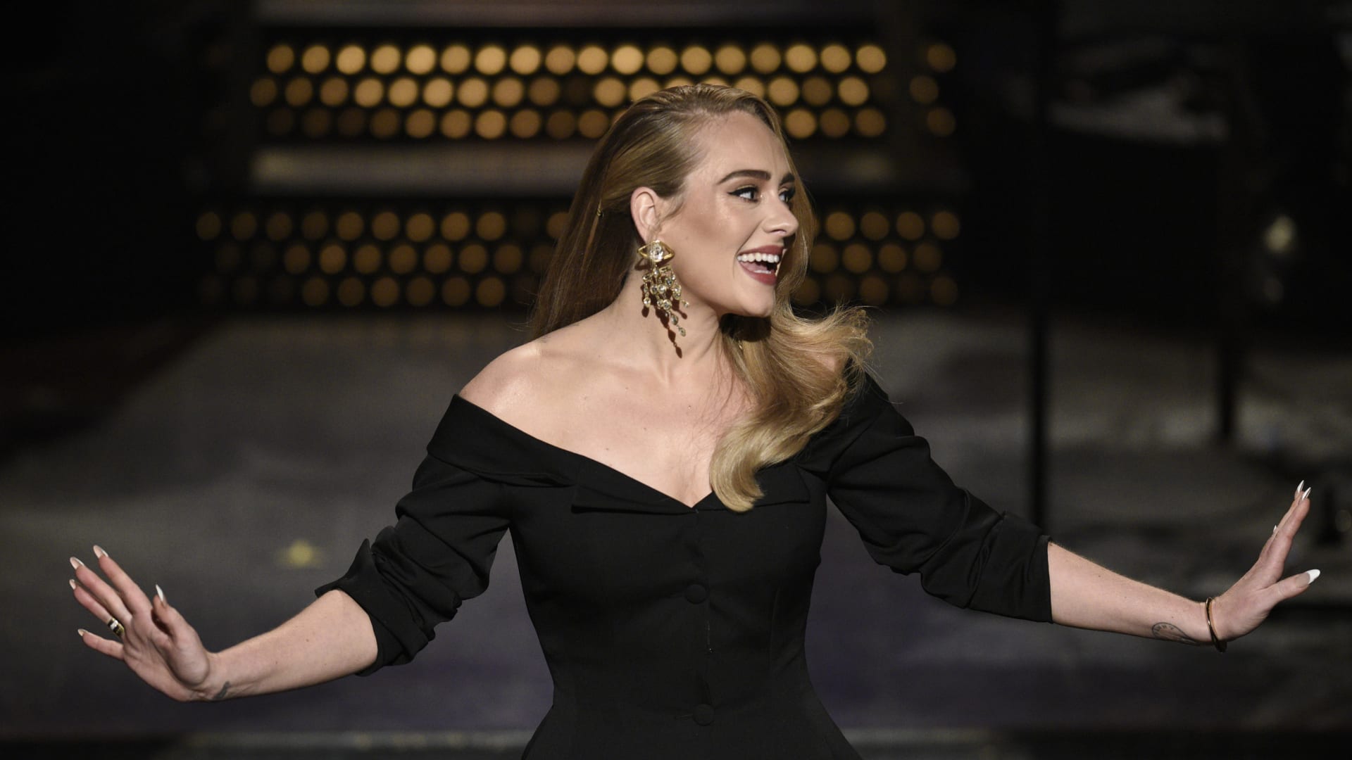 Hitovka týdne: ADELE – Chasing Pavements