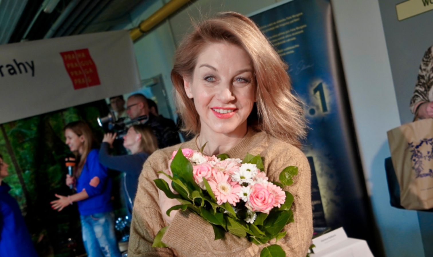 Dvacet let zpátky nebo dnes? Sabina Laurinová se pochlubila fotkami, na&nbsp;kterých vypadá naprosto skvostně
