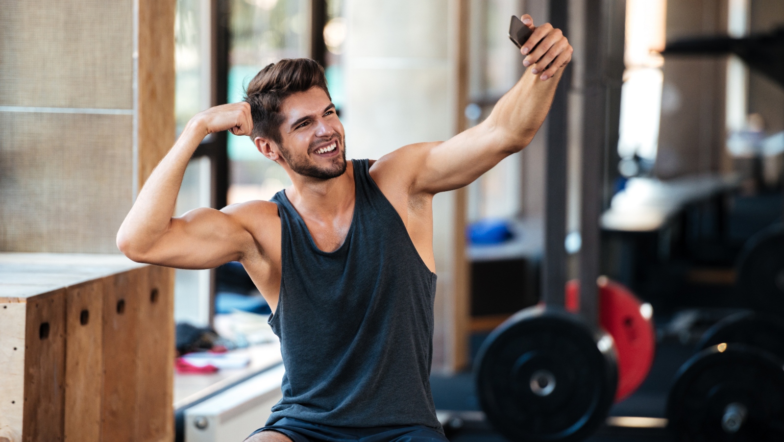 Do fitka chodí spoustu zvláštních individuí. Těchto pět typů lidí tam ale potkáte vždycky