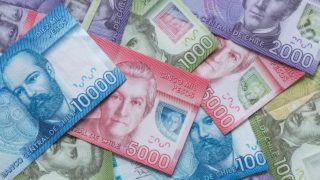 Vloudila se chyba: Firma omylem zaměstnanci poslala třistakrát větší výplatu. Ten následně zmizel beze stopy