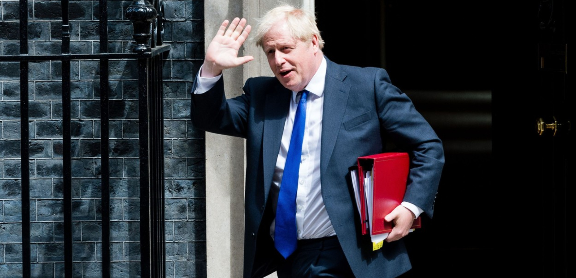 Boris Johnson bude na&nbsp;post předsedy britské vlády rezignovat, píší zahraniční média