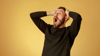 Noční můra Čechů se naplnila. Na&nbsp;D11 došlo k&nbsp;nehodě a&nbsp;z&nbsp;náklaďáku se vysypalo pivo