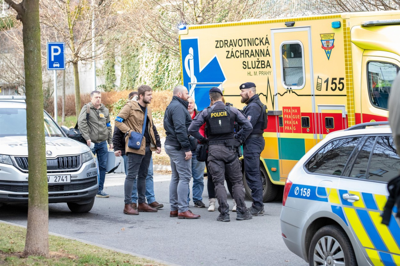 Na Vsetínsku zemřeli při&nbsp;násilném činu dva dospělí a&nbsp;dvě malé děti