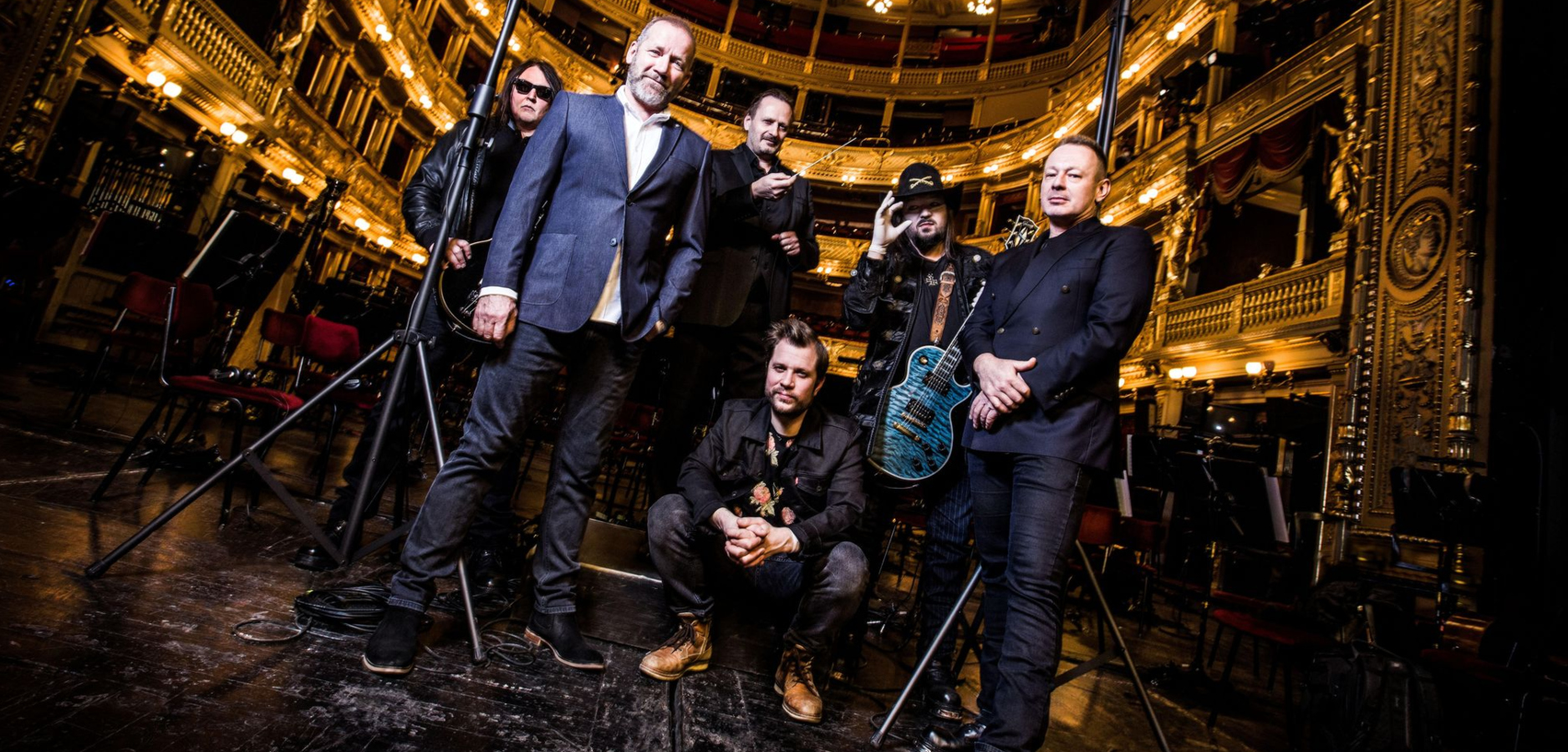 Černí andělé se vrací! Lucie je představí v&nbsp;moderní remixované sympho podobě