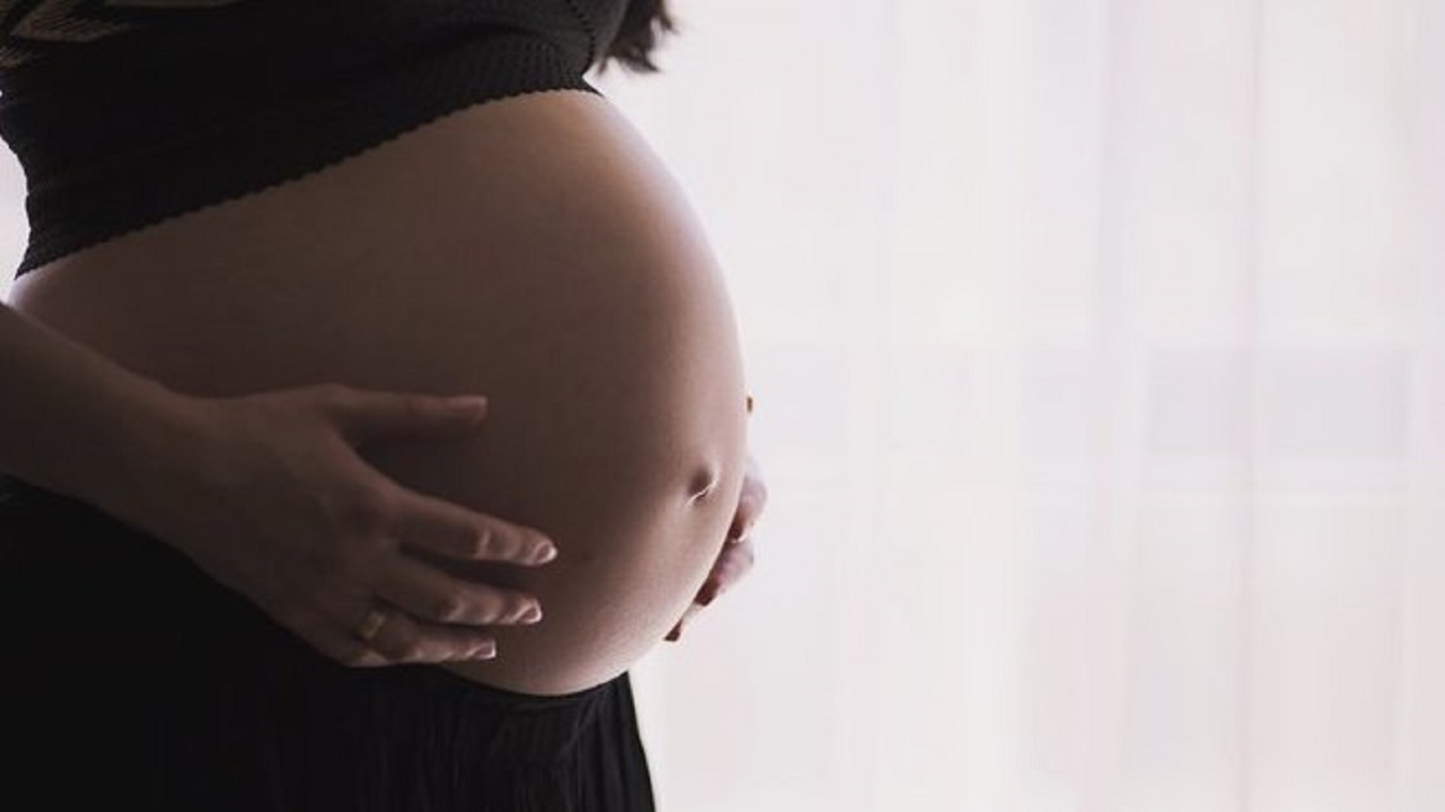 Nové nařízení: Ženy v Maďarsku si budou muset před potratem poslechnout tlukot srdce embrya