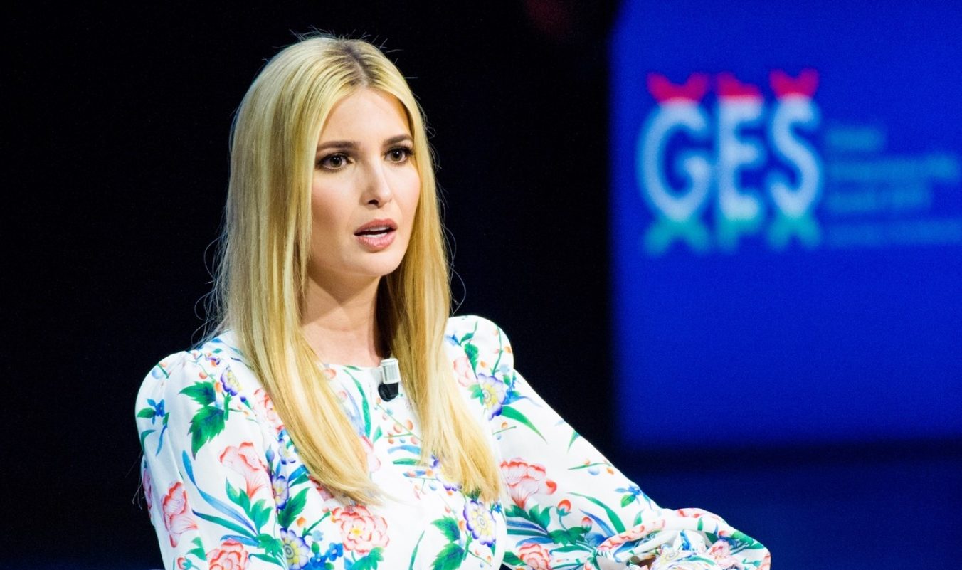 Ivanka Trump je v&nbsp;Praze! Žádná nafoukaná princezna, přiletěla obyčejnou linkou