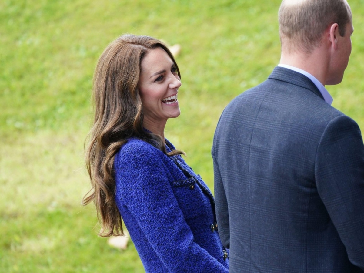Nepotřebují divoké polibky či držení za ruce. Fanoušci šílí ze zamilovaného pohledu princezny Kate