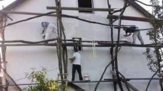 GALERIE: Bezpečnost práce? Pro&nbsp;tyhle lidi zřejmě cizí slovo