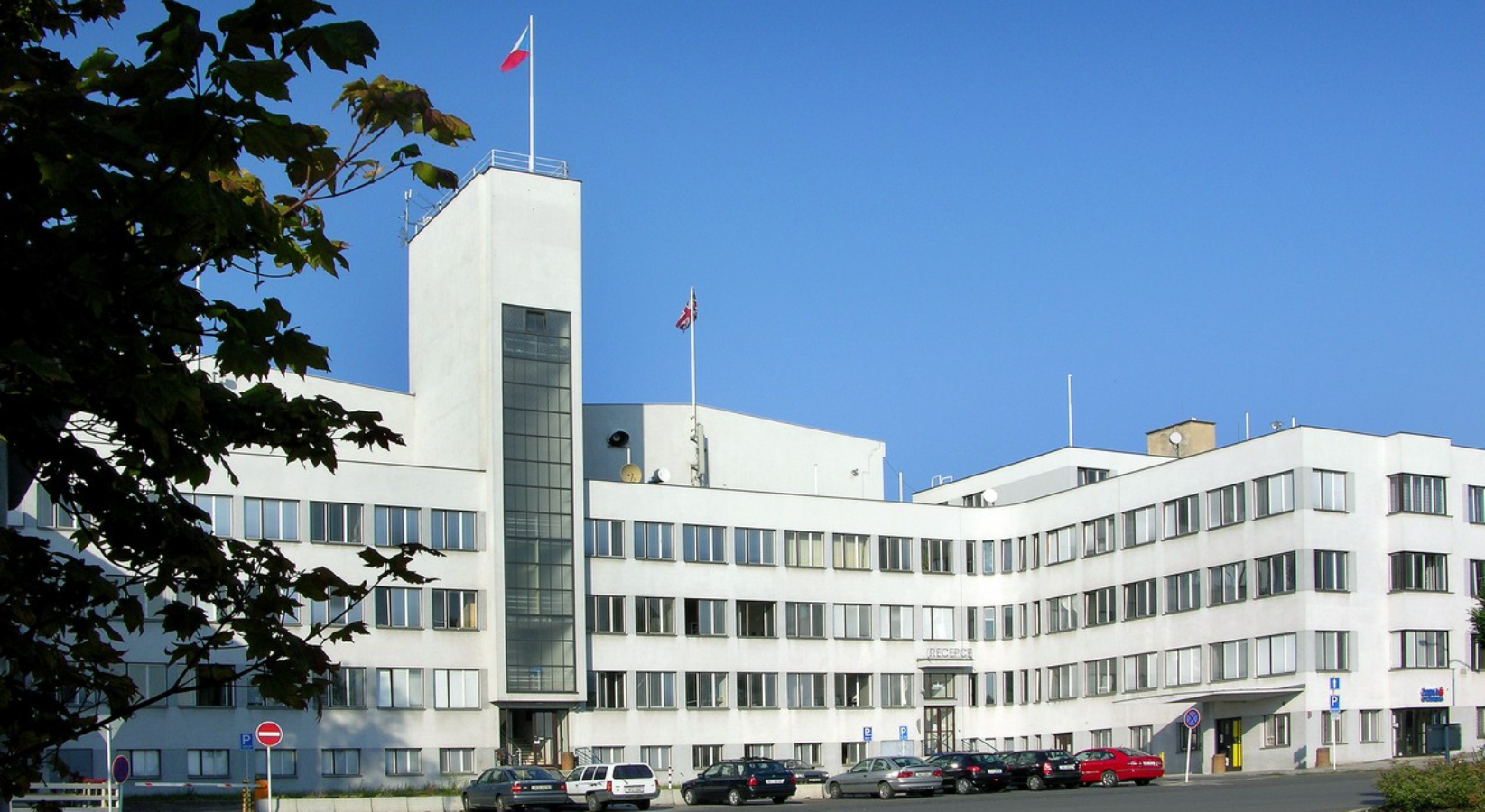 28.&nbsp;listopad ve znamení filmové revoluce. Vznikají Barrandovské ateliéry