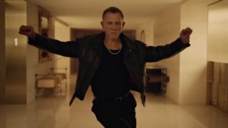 Je libo lekci tance s&nbsp;Jamesem Bondem? Daniel Craig předvedl, co v&nbsp;něm vězí