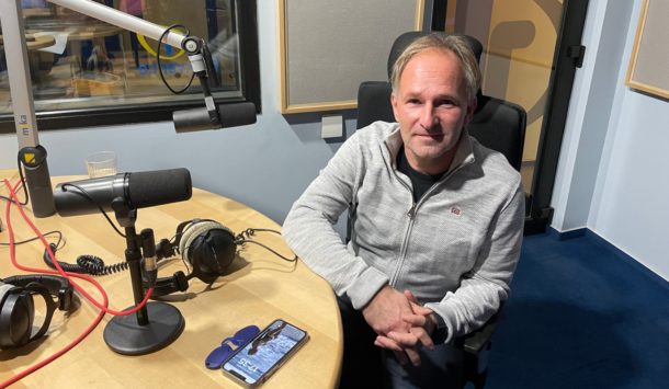 Kritizujeme pravici i levici! Nikomu nestraníme, říká moderátor Reportérů Marek Wollner