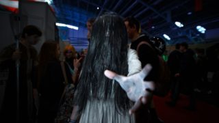 Taky jste se po&nbsp;nocích báli Samary z&nbsp;hororu Kruh? V&nbsp;Japonsku se s&nbsp;ní můžete projet v&nbsp;taxíku